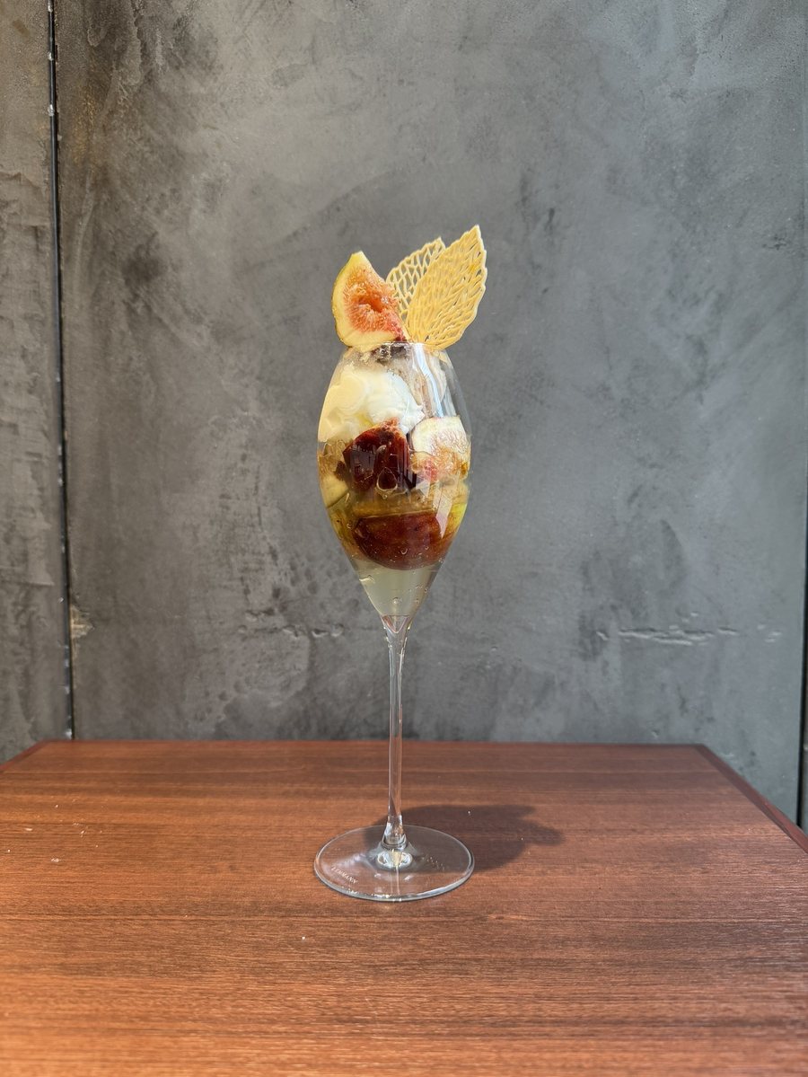 完熟いちじくのパフェ